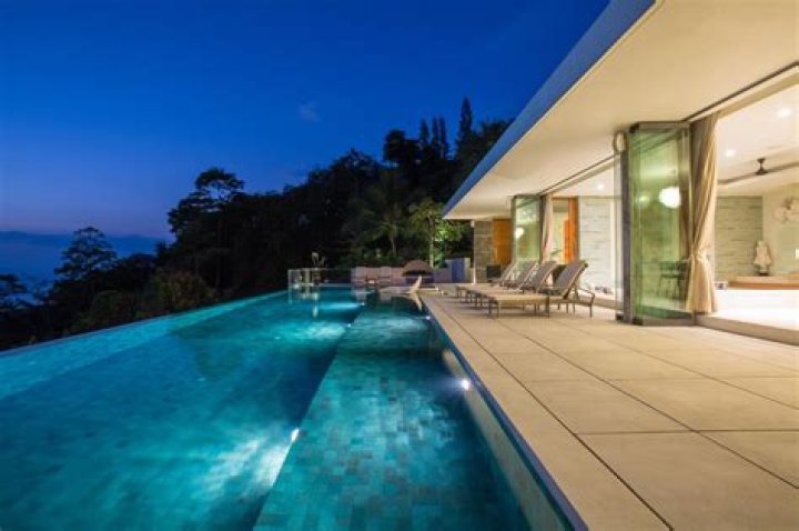 Are holiday homes subject to VAT?