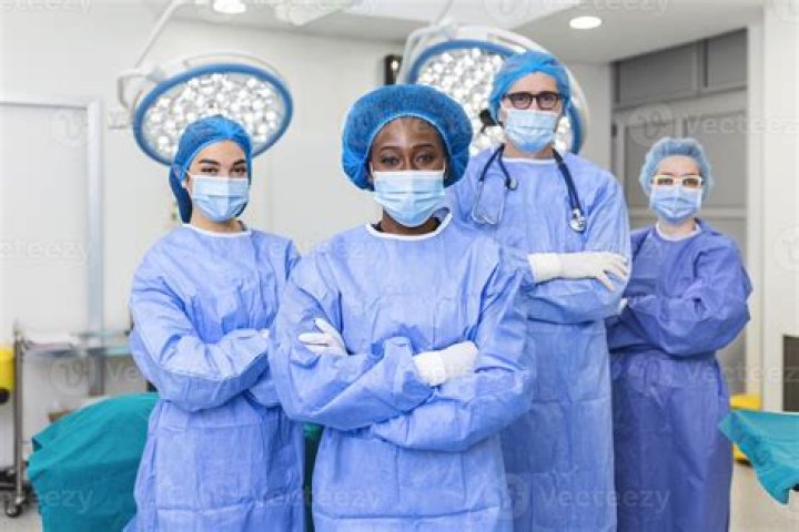 Are surgeons employed by hospitals?