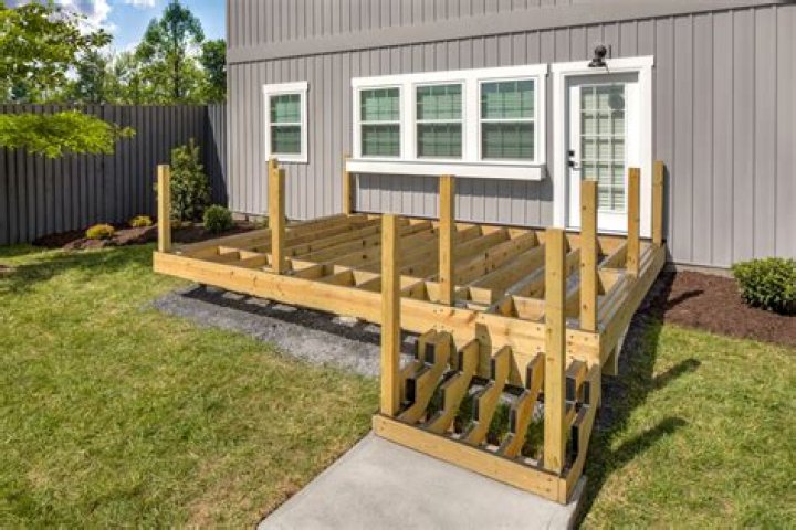 Can a contractor build a deck?