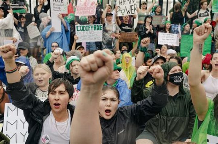 Can a state discriminate against another state?