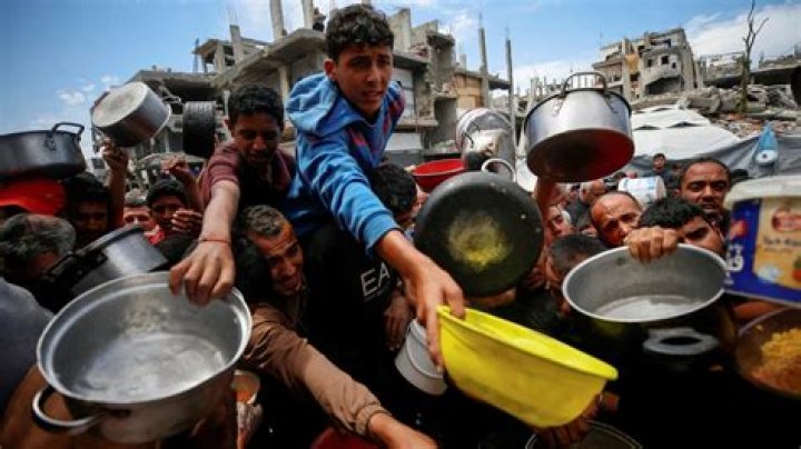 Can a trust distribute to children?