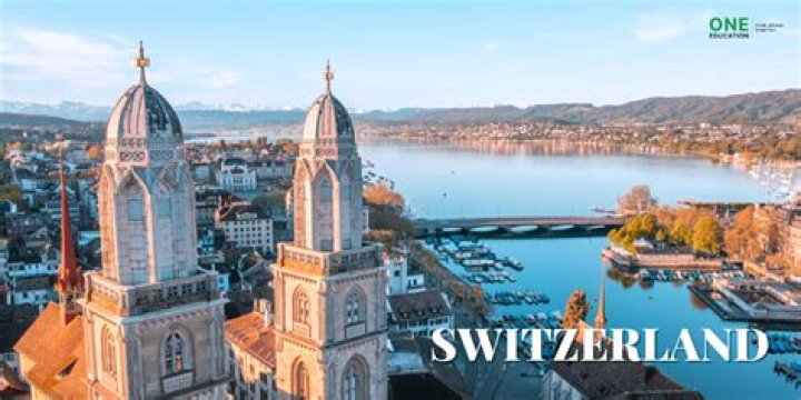 Can American citizen live in Switzerland?
