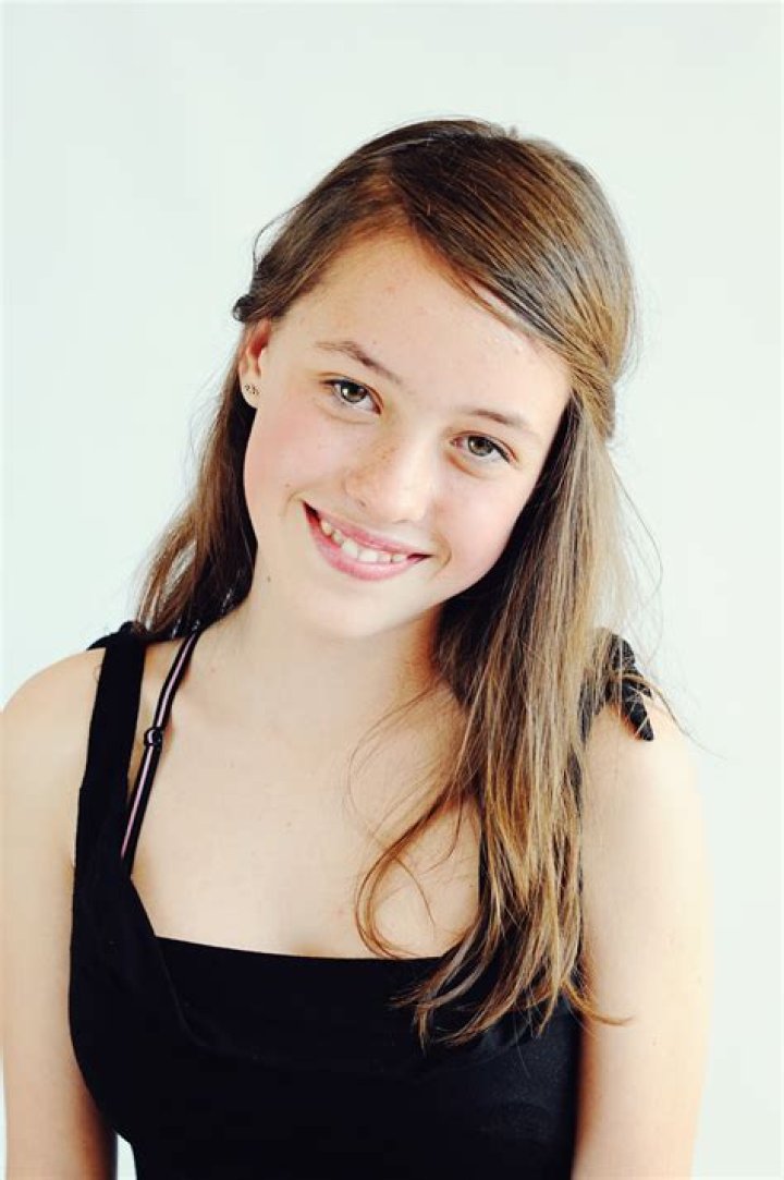 Can an 11 year old become an actress?