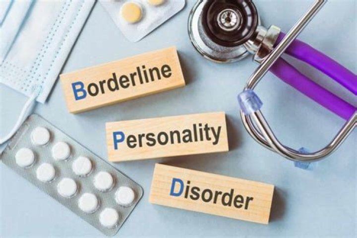 Can borderline personality be treated with medication?