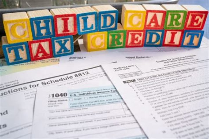 Can both parents claim child care tax credit?