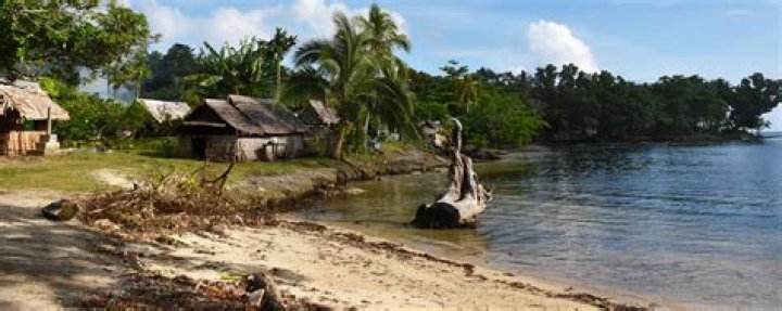 Can I live in the Solomon Islands?