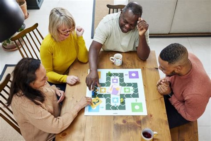 Can non residents work in the UK?