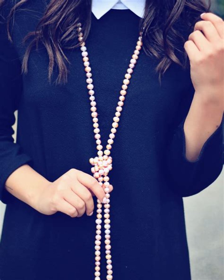 Can pearls be worn casually?