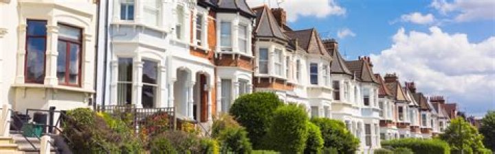 Can you deduct mortgage interest on a rental property?