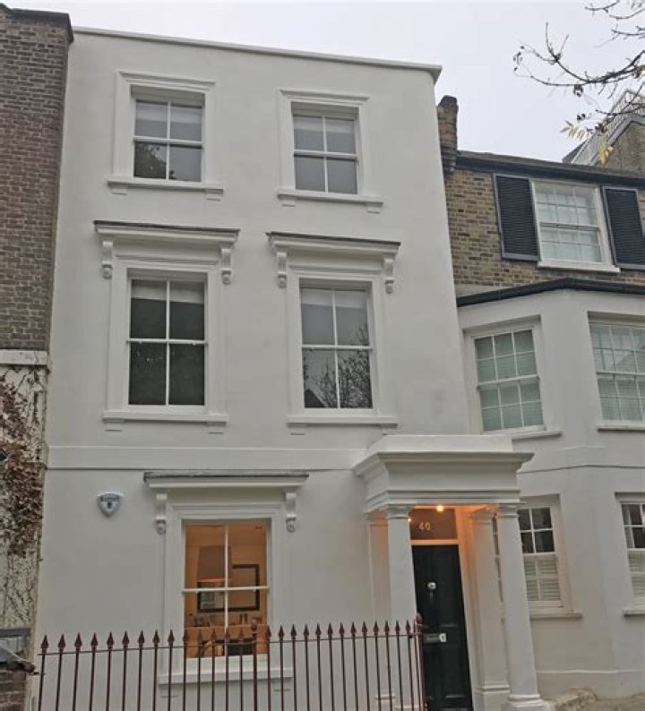 Can you extend a Grade 2 listed property?