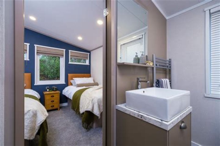 Can you live permanently in a holiday lodge?