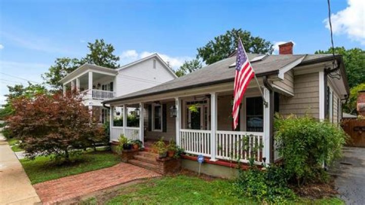 Can you sell a house as is in Tennessee?