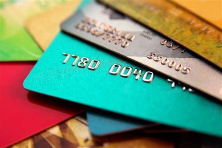 Do credit card companies file 1099?