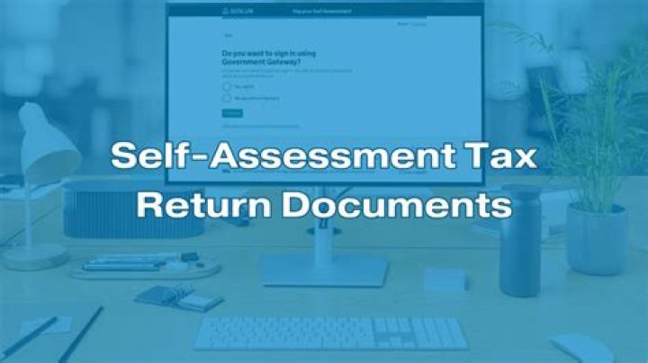 Do directors have to complete a self assessment tax return?