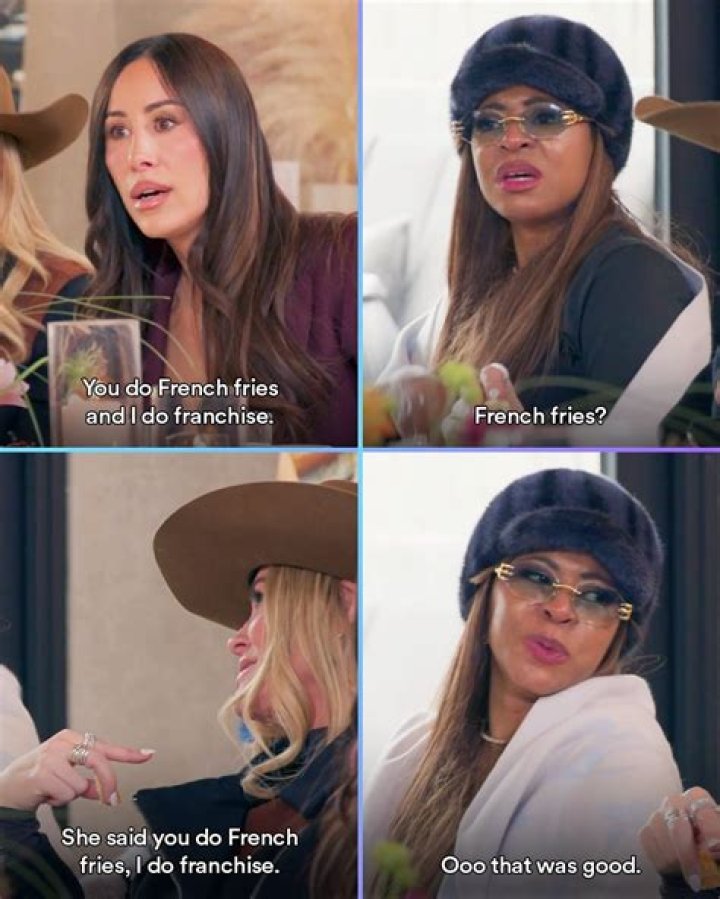 Do franchise fees have VAT?