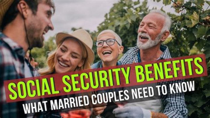 Do married couples get less Social Security?