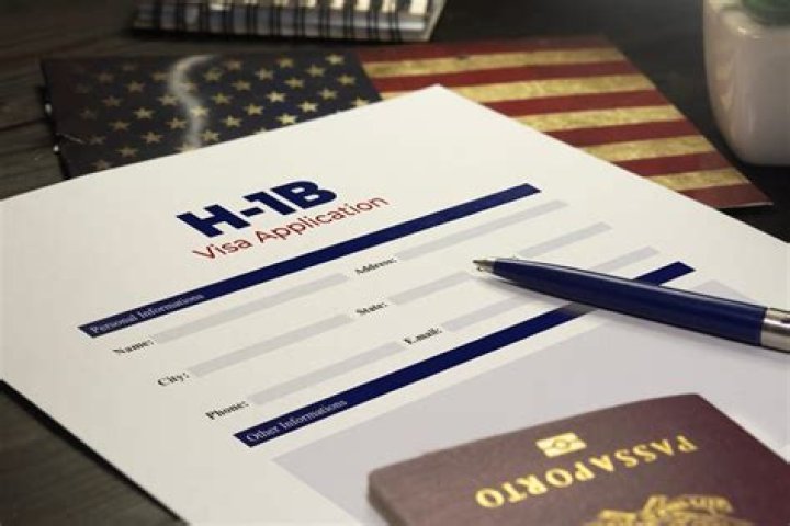 Do staffing agencies sponsor H1B?