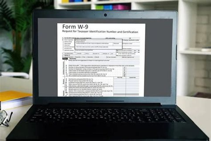 Does everyone fill out a w9?
