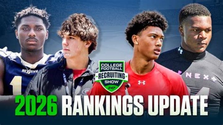 How do colleges recruit players?
