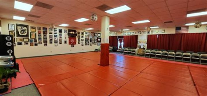 How do I know if a martial arts school is legit?