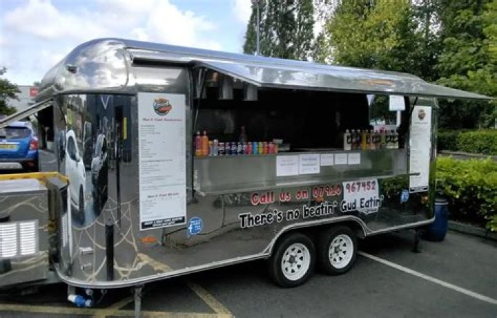 How do I start a mobile catering business?