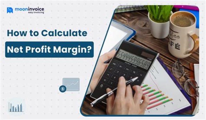 How do you calculate net profit in a partnership account?