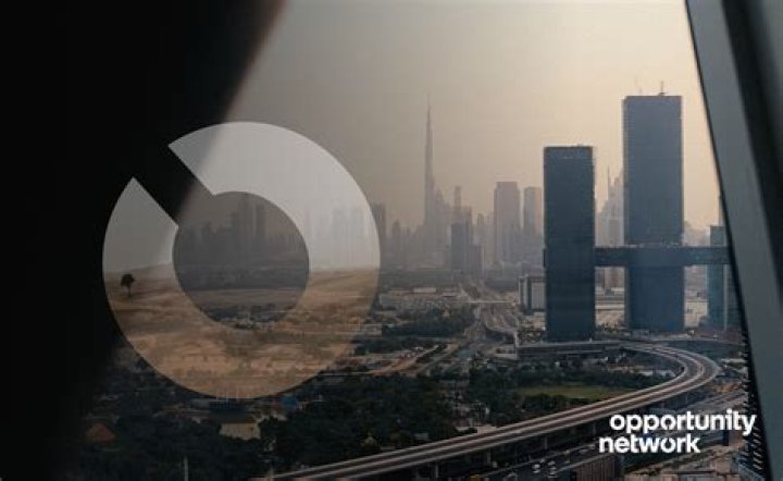 How long do you have to live in Dubai to become a resident?