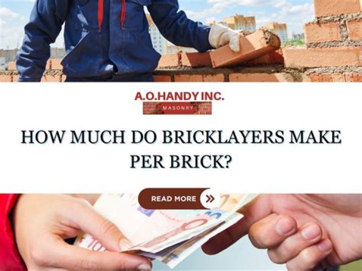 How much does a bricklayer make per hour?
