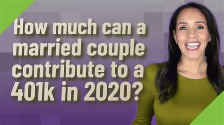 How much should a married couple 401k?