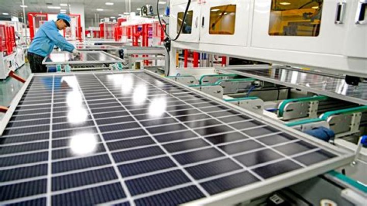 Is manufacturing solar panels profitable?
