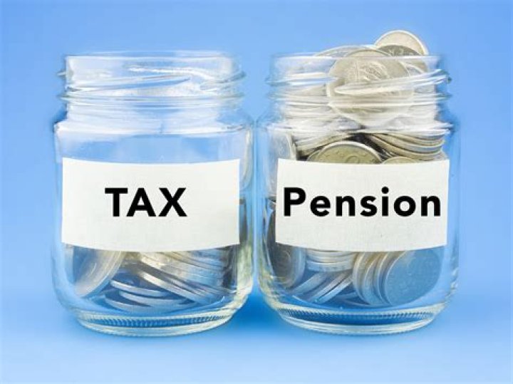 Is pension withdrawal earned income?