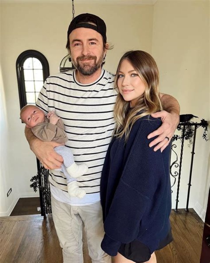 Is Stassi's fiance rich?