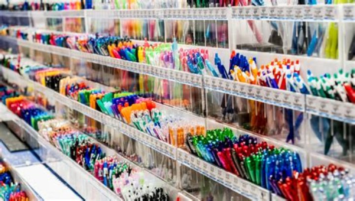 What are good online stationery stores?