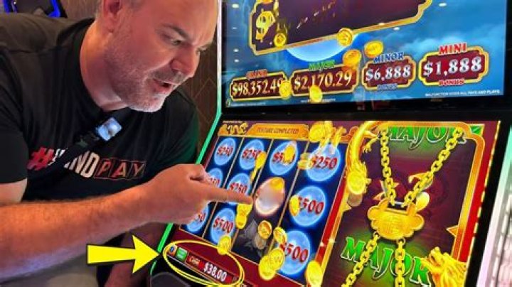 What are Handpay jackpots?