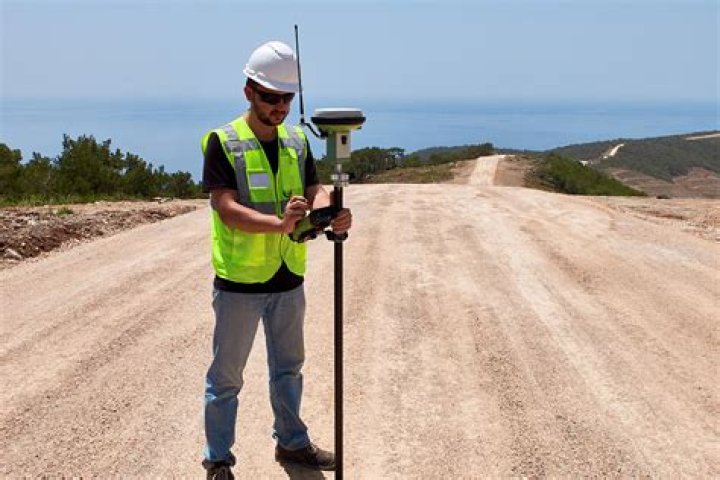 What does a land surveyor do in South Africa?