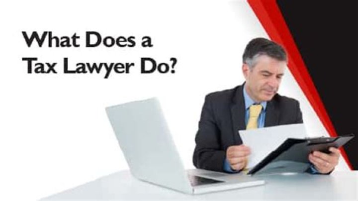 What does a tax lawyer do UK?