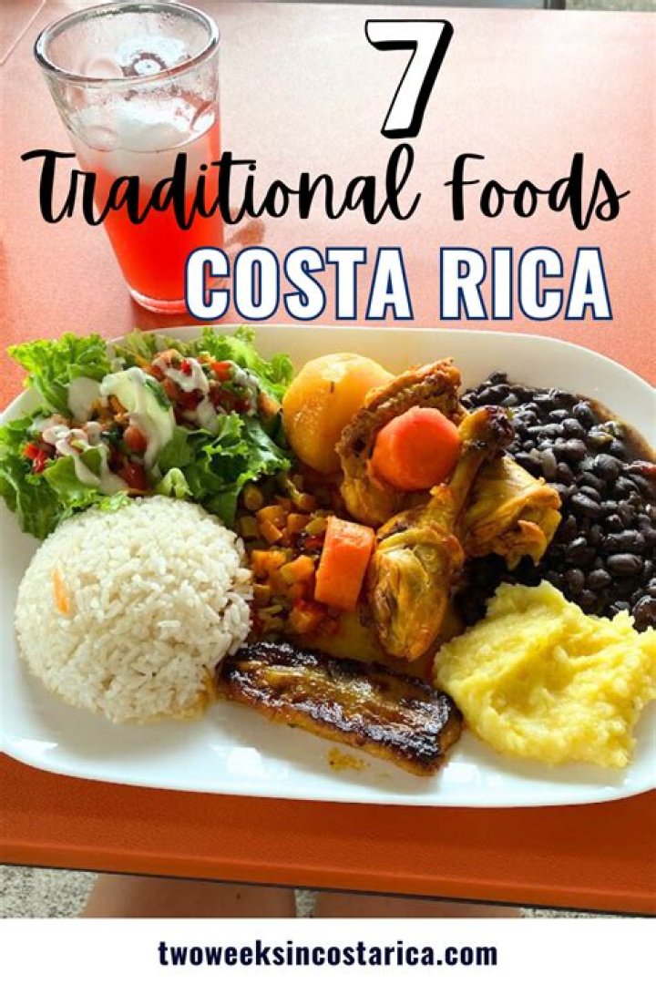What is a typical Costa Rican dinner?