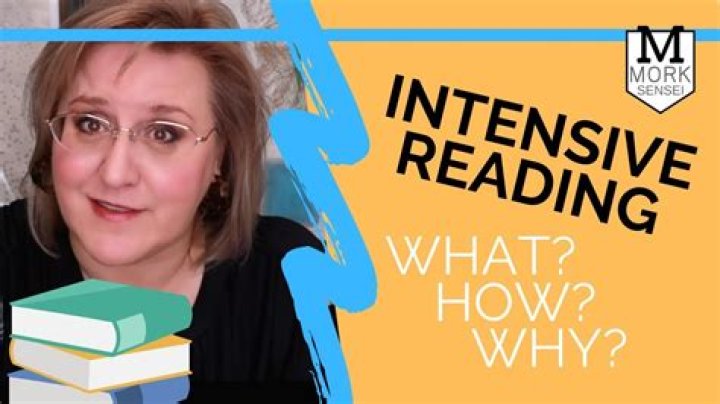 What is an intensive reading teacher?
