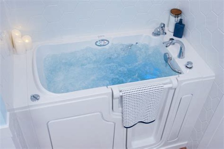 What is the average cost of a walk-in tub installed?