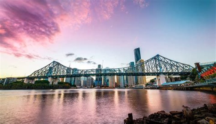 Which is better Melbourne or Brisbane?