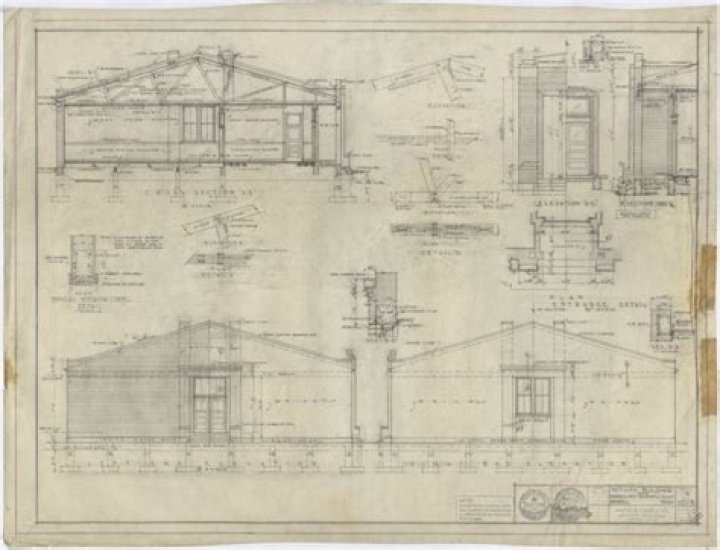 Who draws a building plan?