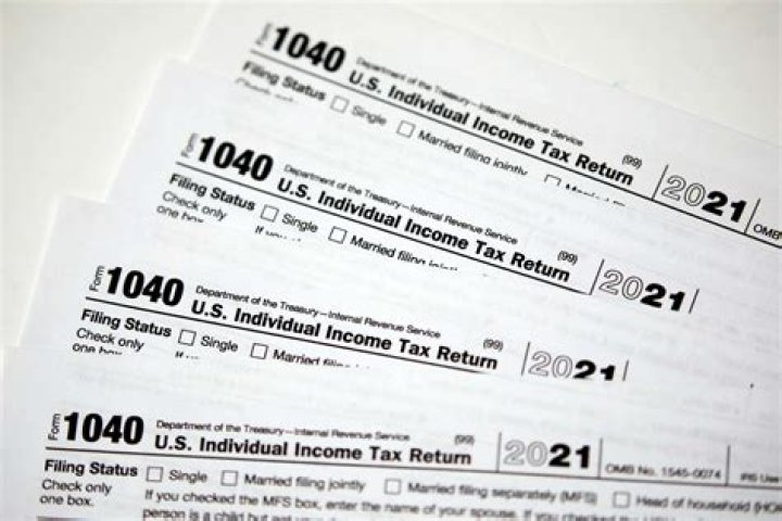 Who must file a tax return in Alabama?